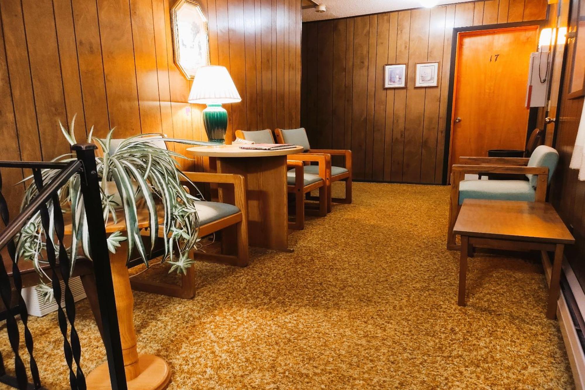 Love Hotels Voyageur By Oyo At International Falls Mn Buitenkant foto