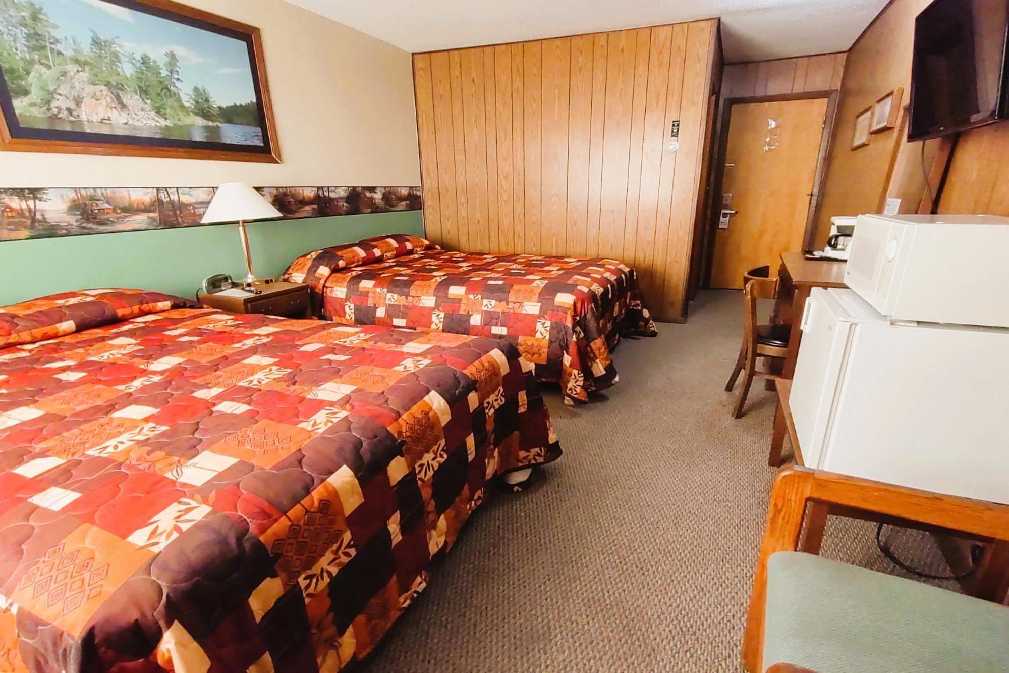 Love Hotels Voyageur By Oyo At International Falls Mn Buitenkant foto