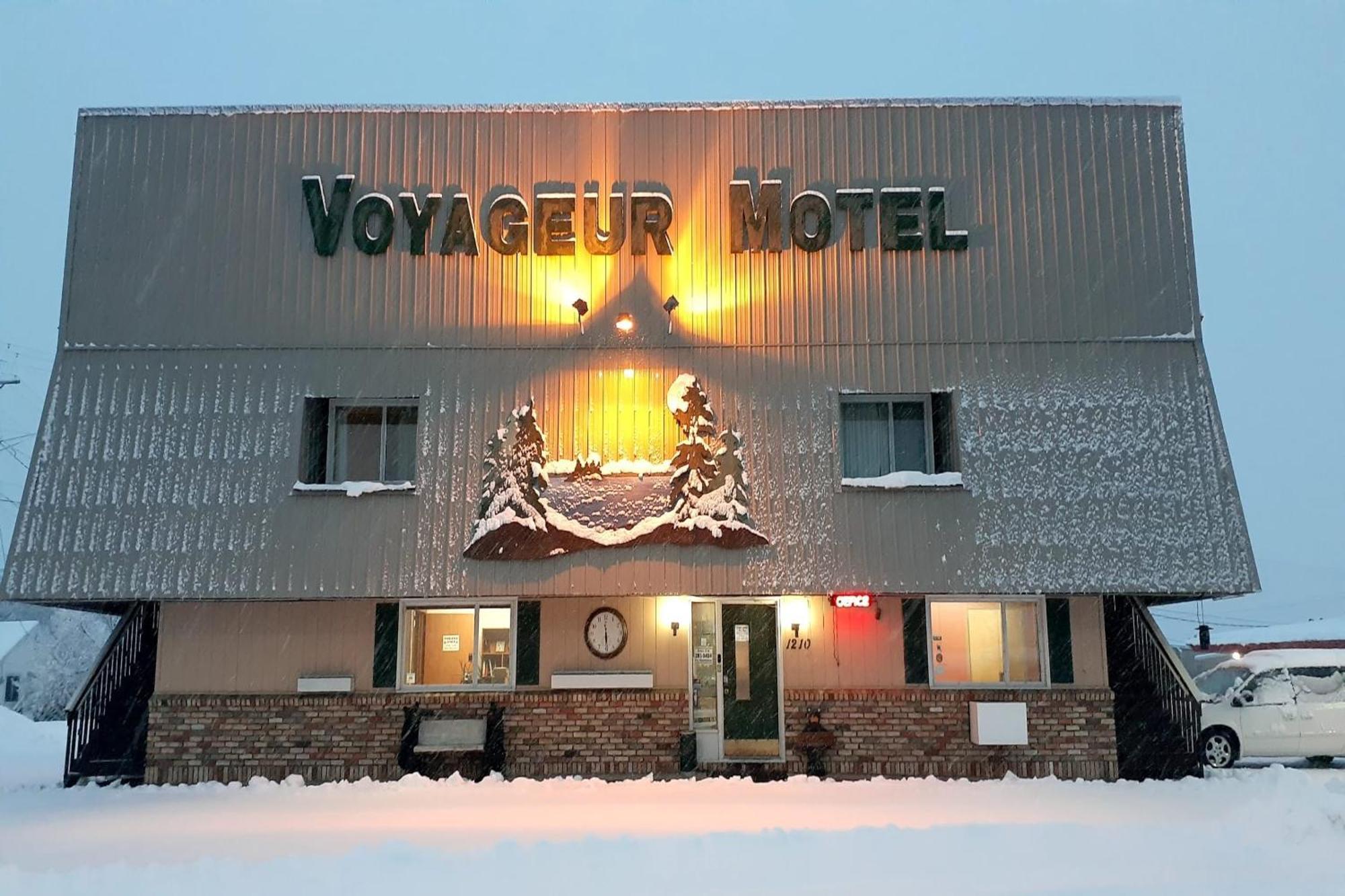 Love Hotels Voyageur By Oyo At International Falls Mn Buitenkant foto